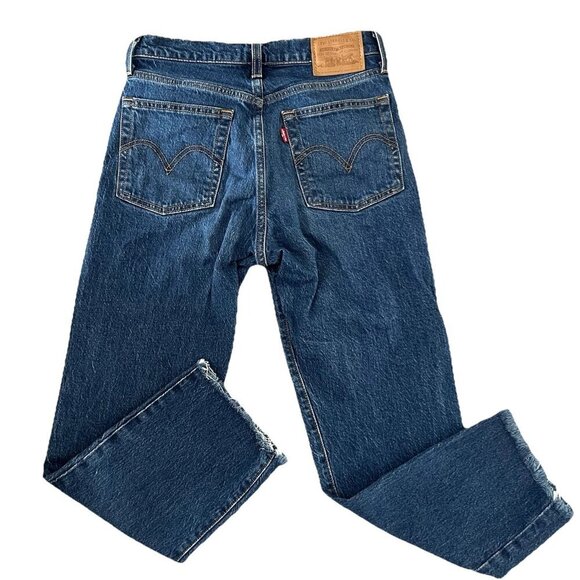 Levi’s Women’s Wedgie Straight Button Fly Jeans Size 25 Blue Denim Raw Hem - Picture 2 of 9